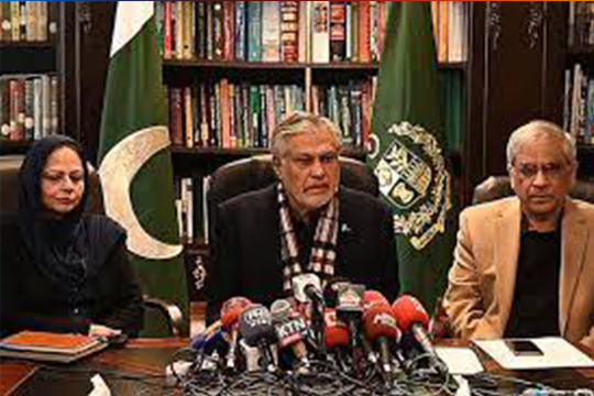 پاکستان میں مہنگائی ہدف سے زیادہ، گروتھ کم رہے گی، آئی ایم ایف 